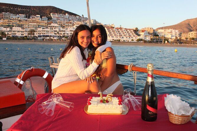 3-Hours Shared Tour to Accessible Boat en Canary Island - Optional add-ons: sport fishing or an underwater skills test