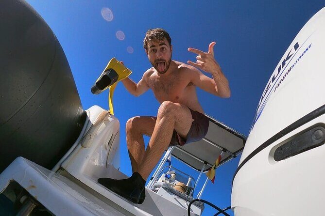 Boat Excursion to visit underwater lava tongues - Price and value: what $58.81 buys you in practice
