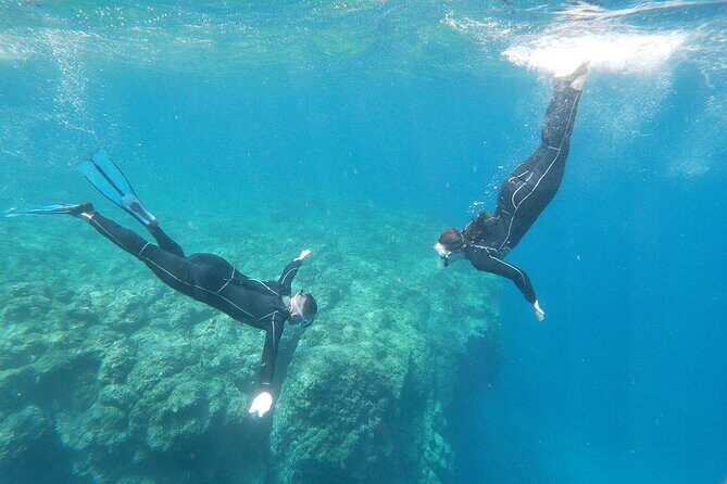 Boat Excursion to visit underwater lava tongues - Who this excursion fits best (and who should think twice)