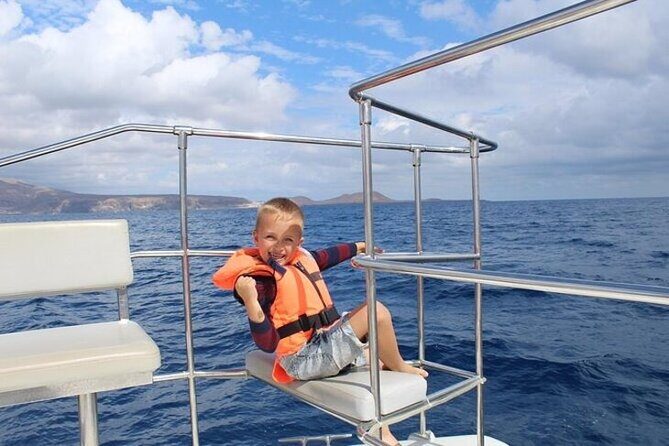 CATAMARAN OCEAN CRUISE TOUR, Food & Drinks included! - First stop in the Golf Costa Adeje area: a smooth early rhythm