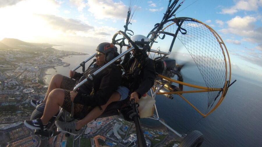 COAST: Fly over the coasts of Tenerife by Paratrike! (20min) - Noise-Cancelling Helmets and Bluetooth: The Small Tech That Makes It Easier