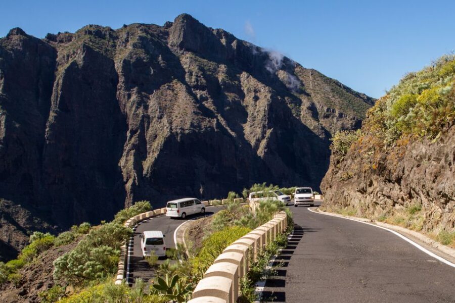 From Puerto de la Cruz: Teide and Masca VIP Tour - The Orotava Valley Clues You Can Actually See