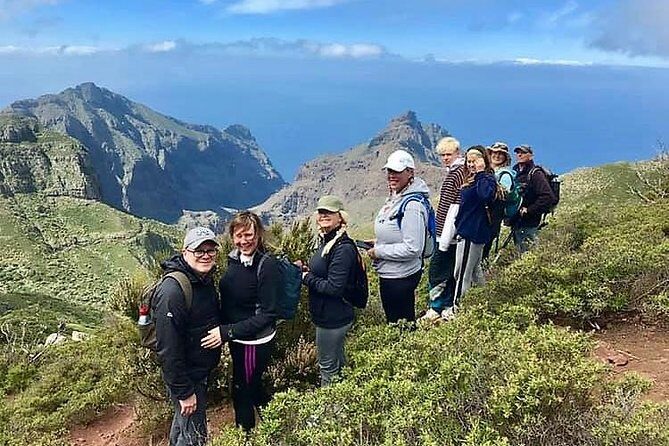 Hiking in Tenerife's Great Outdoors - Learning While You Walk With Andy (Not Just During the Stop)