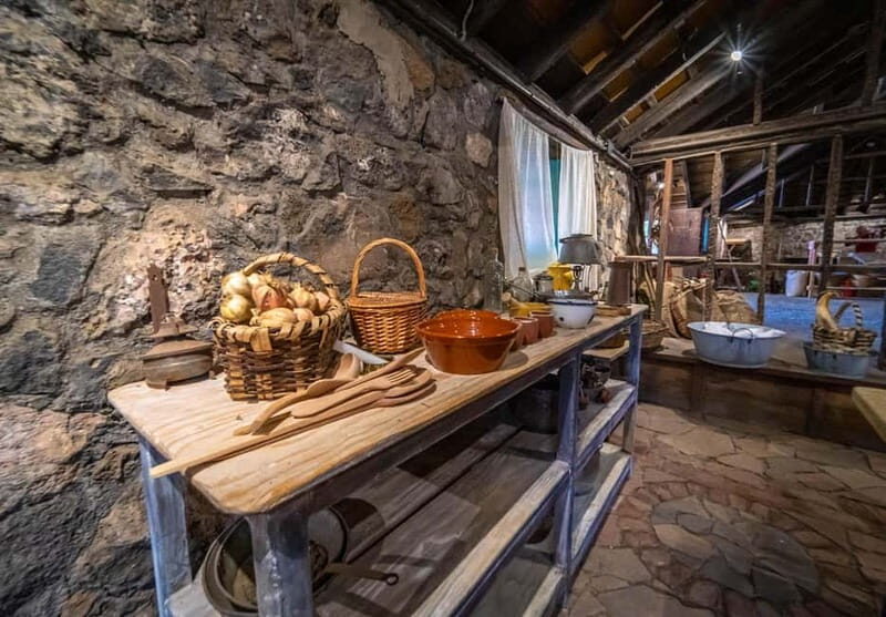 La Orotava:Casa de los Balcones & Molino del Hoyo Gofio Mill - Who This Ticket Is Best For (And Who Should Skip It)