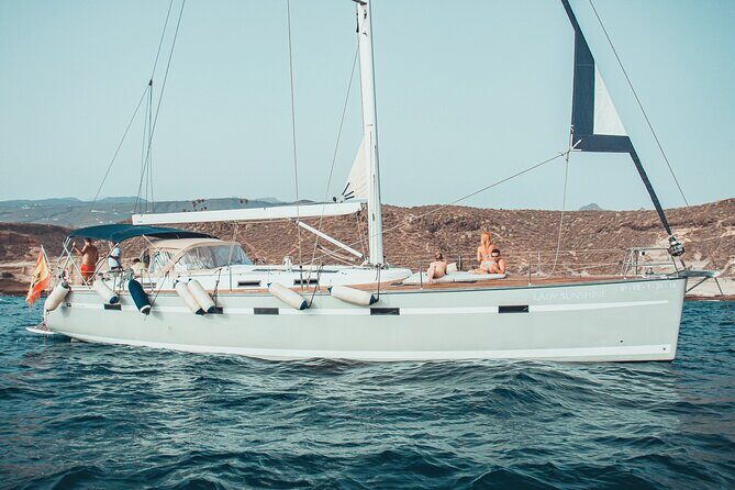 Lady Sunshine Private, from 3 to 8 hours - Water Activities: Kayak, Tandem Kayak, SUP, and Snorkeling (with Supervision)