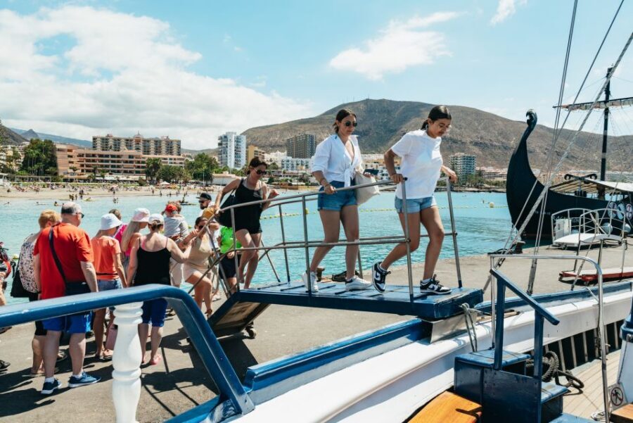 Los Cristianos Respectful No-Chase Whale and Dolphin Safari - Getting on the Bahriyeli: boat comfort and the viewing plan