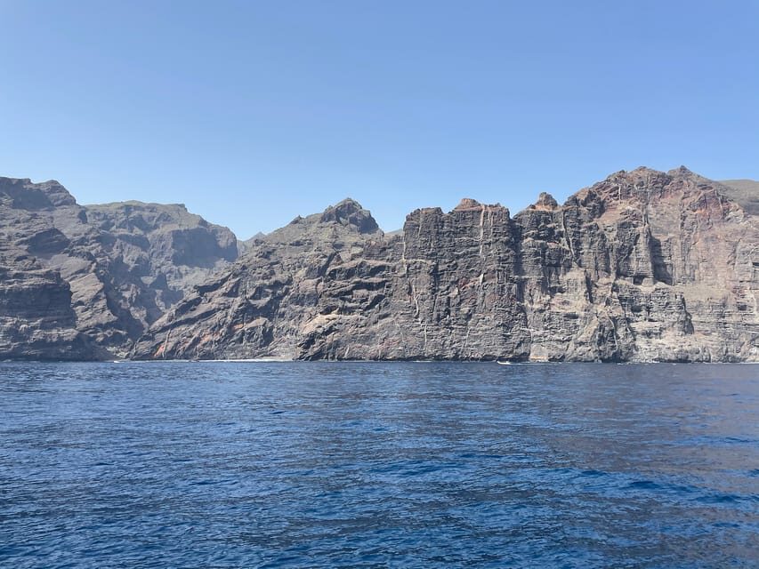 Los Gigantes: Sailing Excursion with Swimming, Drink & Tapas - Who this sailing trip is best for (and who should reconsider)