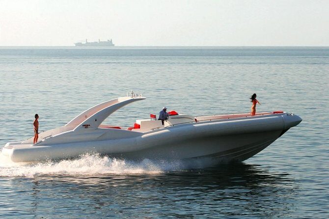 Luxury Opera 60 Whale & Dolphin Watching Experience - Opera 60: A luxury RIB built for Tenerife’s open-water wildlife