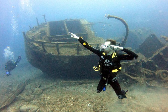 PADI Open Water Course in Costa Adeje - Open-water boat sessions: exercises plus real marine life time