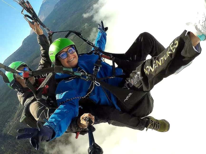 Paragliding in Puerto de la Cruz: start from 2200m high - Puerto de la Cruz Meeting Point and the Van Ride Up: Logistics That Actually Matter