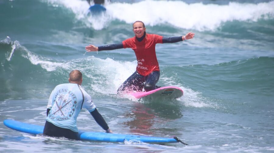 Playa de Las Americas: Surfing Group Lesson with equipment - Instructor Support and Languages: You’ll Be Able to Follow Along