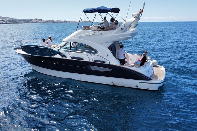 Private Luxury Motor Boat 2, 3 and 4 Hour Charters - How the 2-Hour Charter Works: Quick Luxury With Real Time on the Water