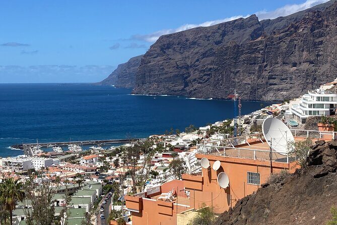 Private tour of the southwest and northwest of the island , minimun 3 person - Los Gigantes: Town Streets, a Short Walk, and an Included Ticket