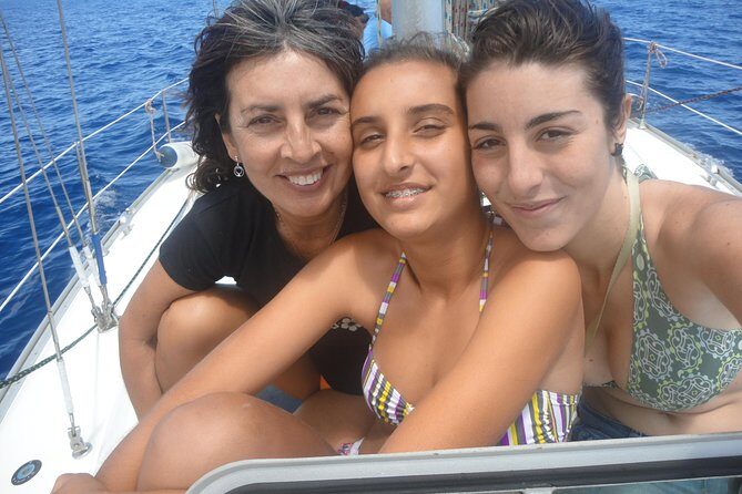 Private Yacht Excursion from Puerto Colon 3 hours - Stop 1: Day at Sea—Whales, Dolphins, Turtles, and the Stuff You Can’t Schedule