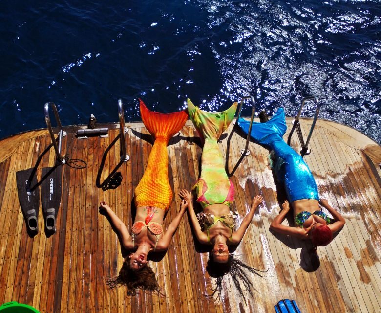 Radazul: Mermaid Experience and Photo Shoot - Mermaid Training in Radazul: Where the Fantasy Gets Practical