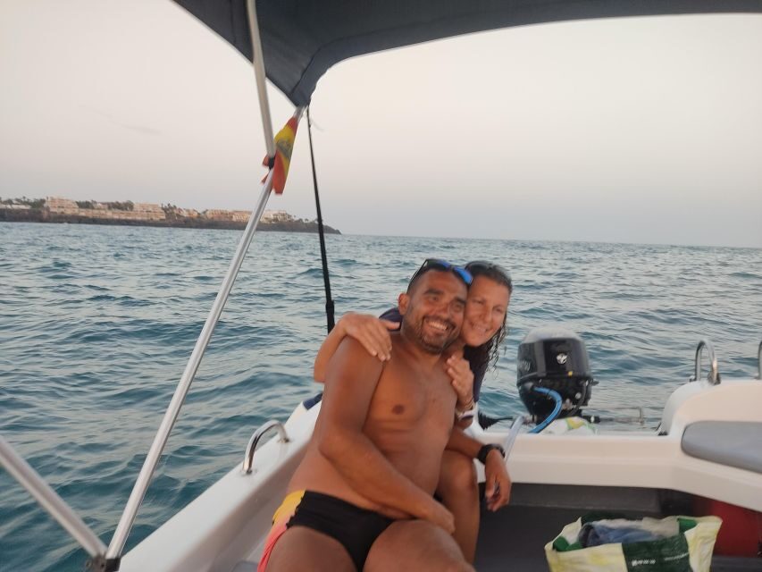 Rent a Boat with No License, Self Drive - What to Bring and What to Expect From the Crew
