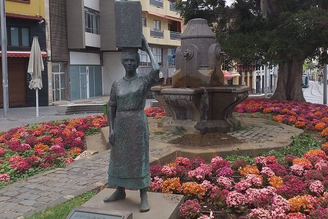 Santa Cruz de Tenerife Undefeated City - Black Castle, the fishermen’s quarter, and the port side stories