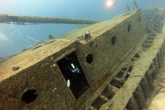 Scuba Diving for Certified Divers in Costa Adeje - The guided underwater session for certified divers