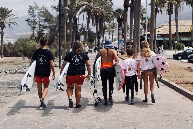 Surfing lessons in Las Americas - Where You Meet: Parque Santiago II in Playa de la Américas