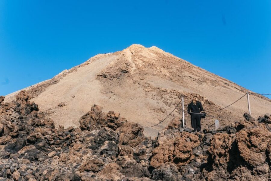 Tenerife: Mount Teide Summit Hiking Adventure with Cable Car - Summit scenery you can actually interpret