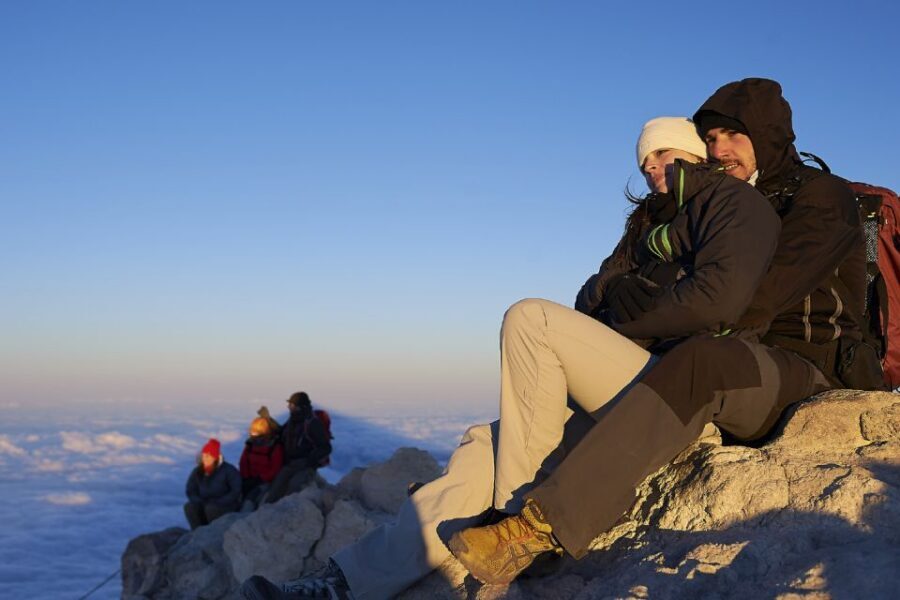 Tenerife: Mount Teide Sunset and Stars Tour with Cable Car - Why Teide at night hits harder than daytime views
