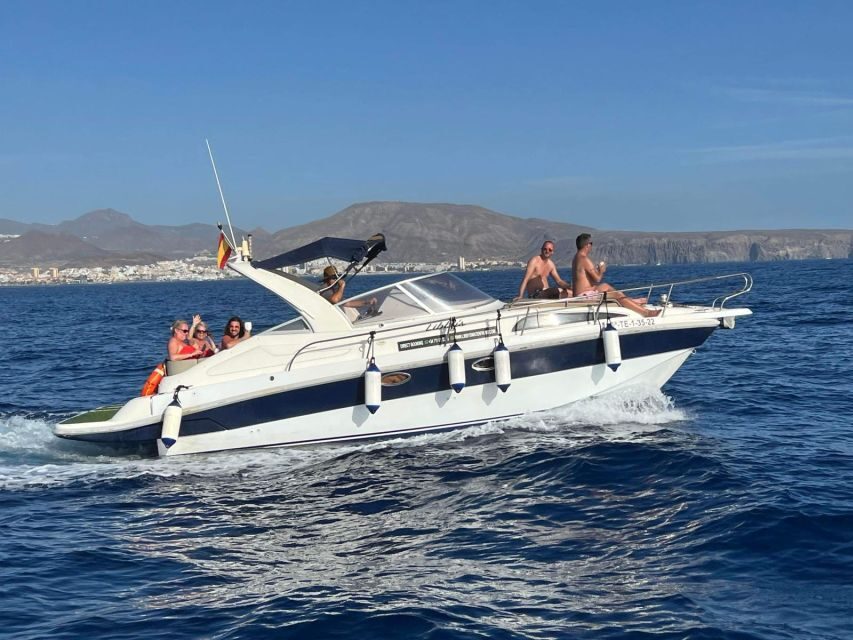 Tenerife: Private Boat Charter with Tapas & Drinks - Tapas and premium drinks: the onboard meal rhythm