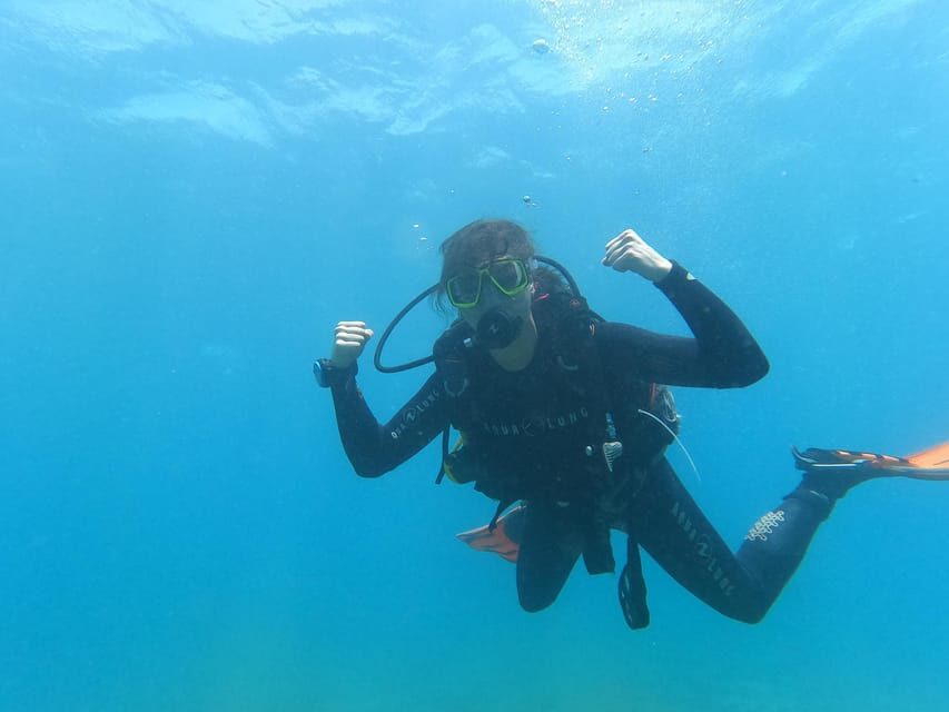 Tenerife south: Scuba Dive for beginners in Adeje - Meet your instructor: languages, group size, and real attention