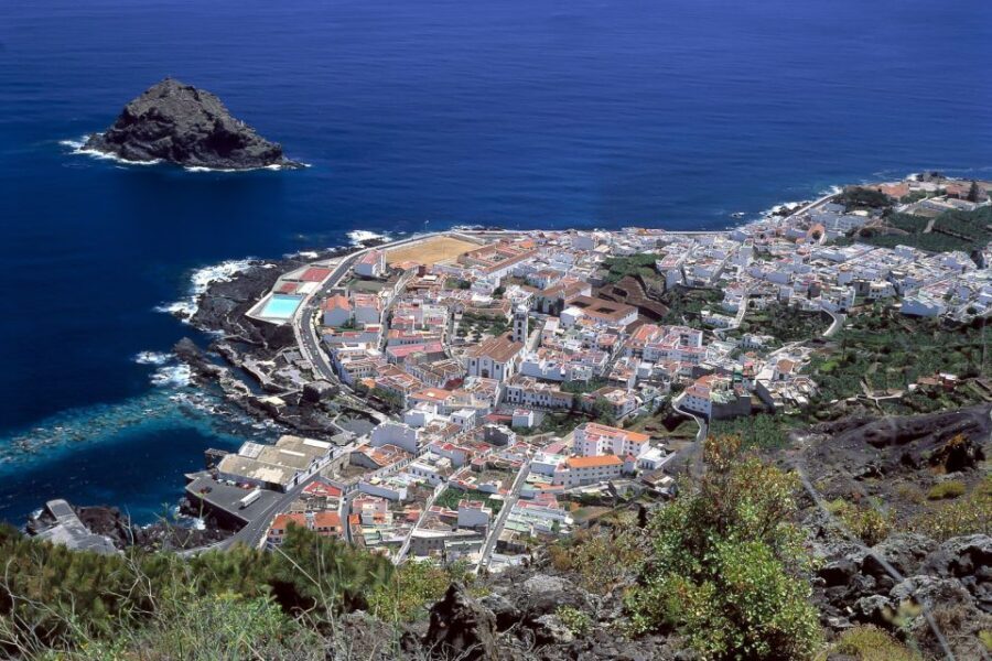 Tenerife: Teide National Park Full-Day Tour with Pickup - Garachico’s volcanic history: a town shaped by eruption
