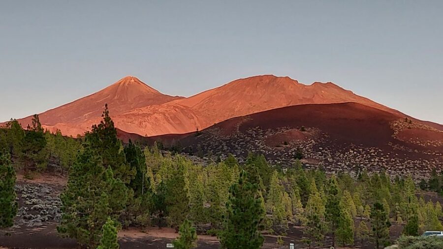 Tenerife: Teide National Park Sunset & Stargazing Tour - The viewpoint and sunset above the clouds (your best “wow” target)