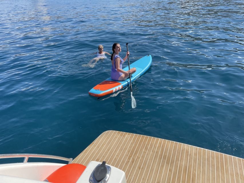 Tenerife: Whales and Snorkeling Tour on a Luxury Yacht - Food and drinks: tapas, beer, wine, and constant refills