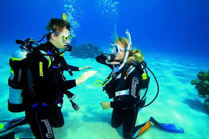 Try Dive - PADI Discover Scuba Diving in Tenerife - The 3:00 pm Schedule and the Radazul Meeting Point